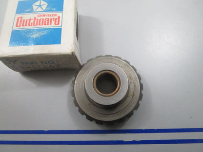 *NEW OEM* 0810 Mercury Force 21T Gear FA437662