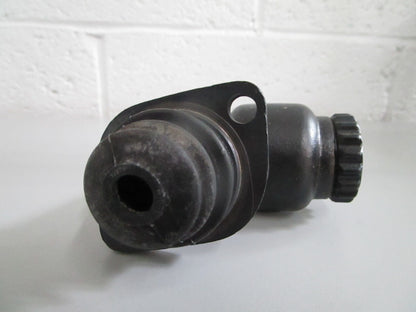 NEW OEM 0002951506 Mercedes-Benz Clutch Master Cylinder 0820