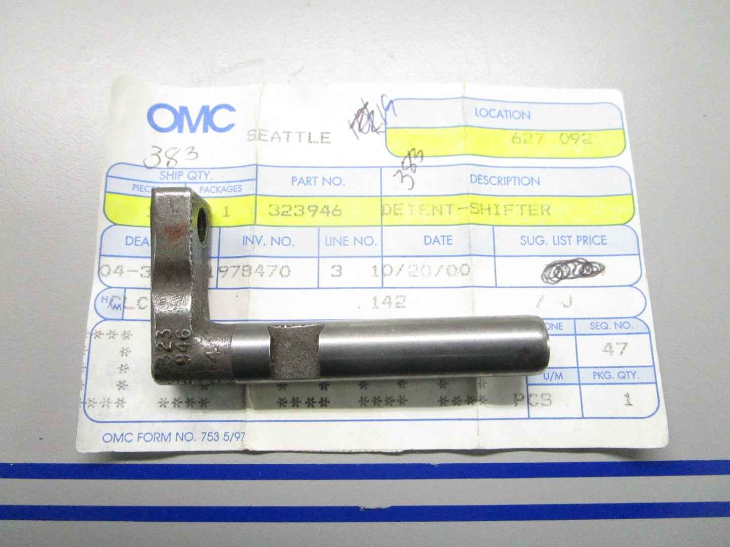 *NEW OEM* 0810 OMC Johnson Evinrude Shifter Detent 323946 0323946