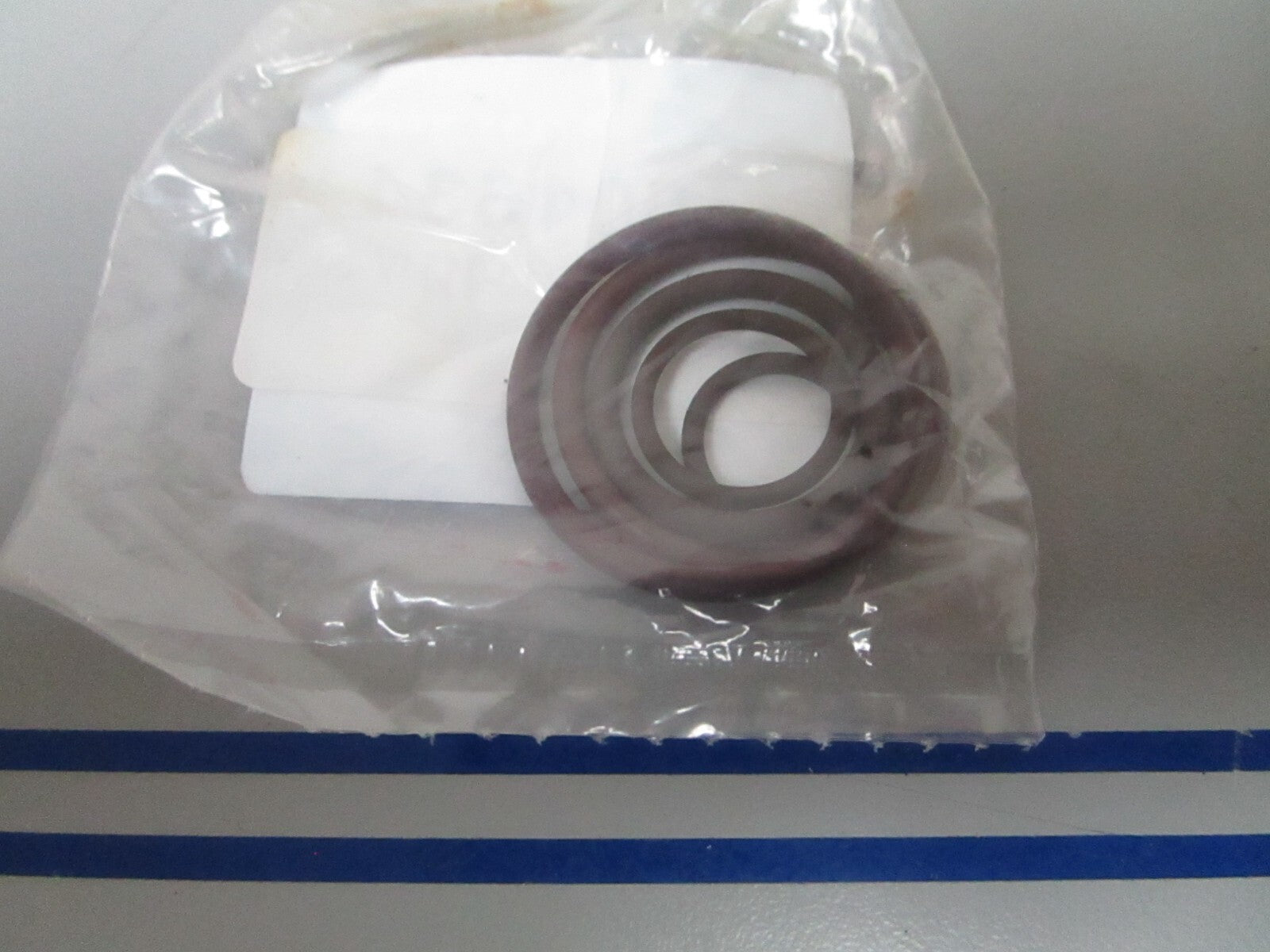 *NEW OEM* 0810 Volvo Penta Seal Kit 3883581
