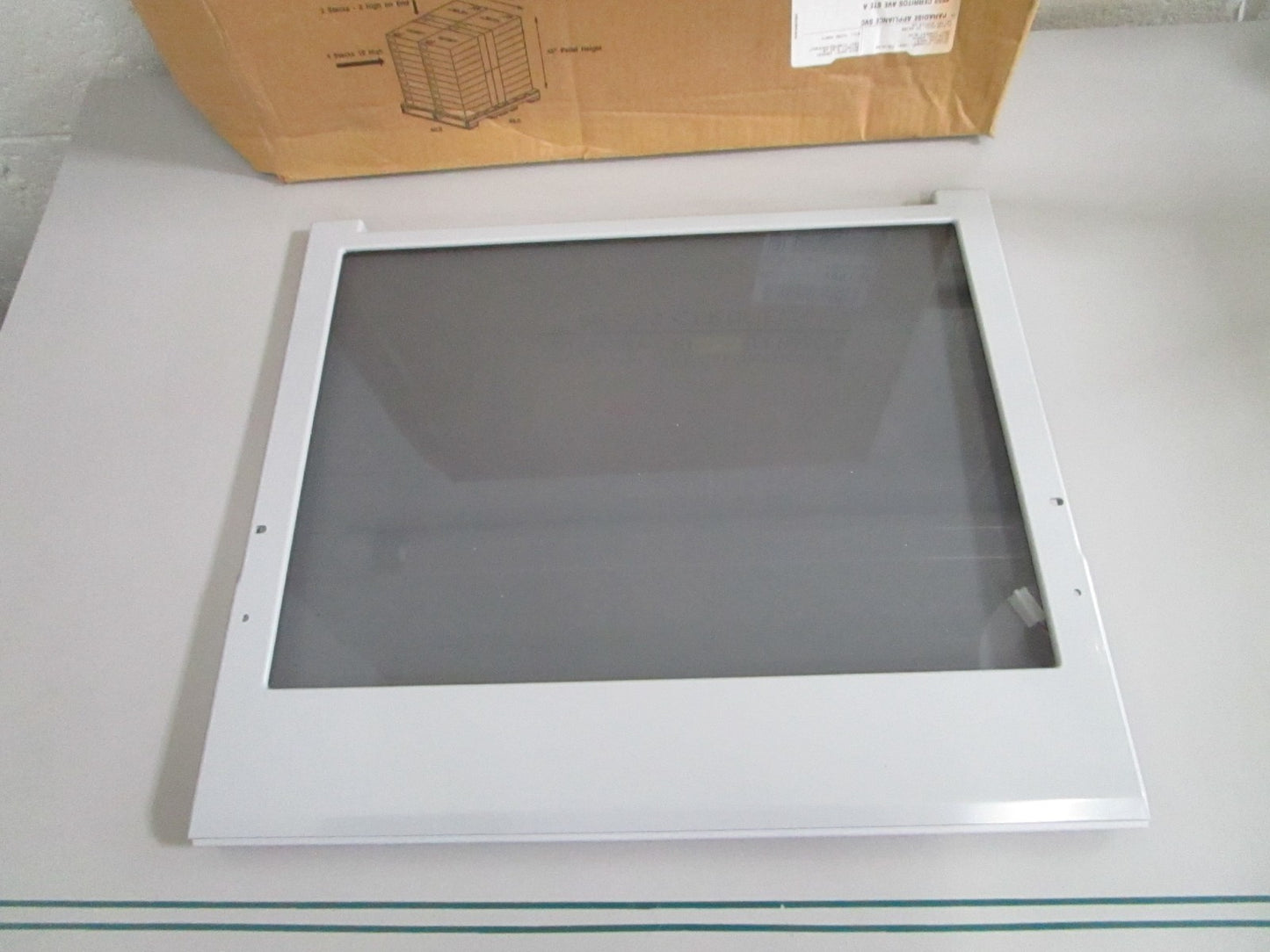 Whirlpool NEW OEM Refrigerator Glass Shelf WPW10570404 NOS Genuine Part 0820