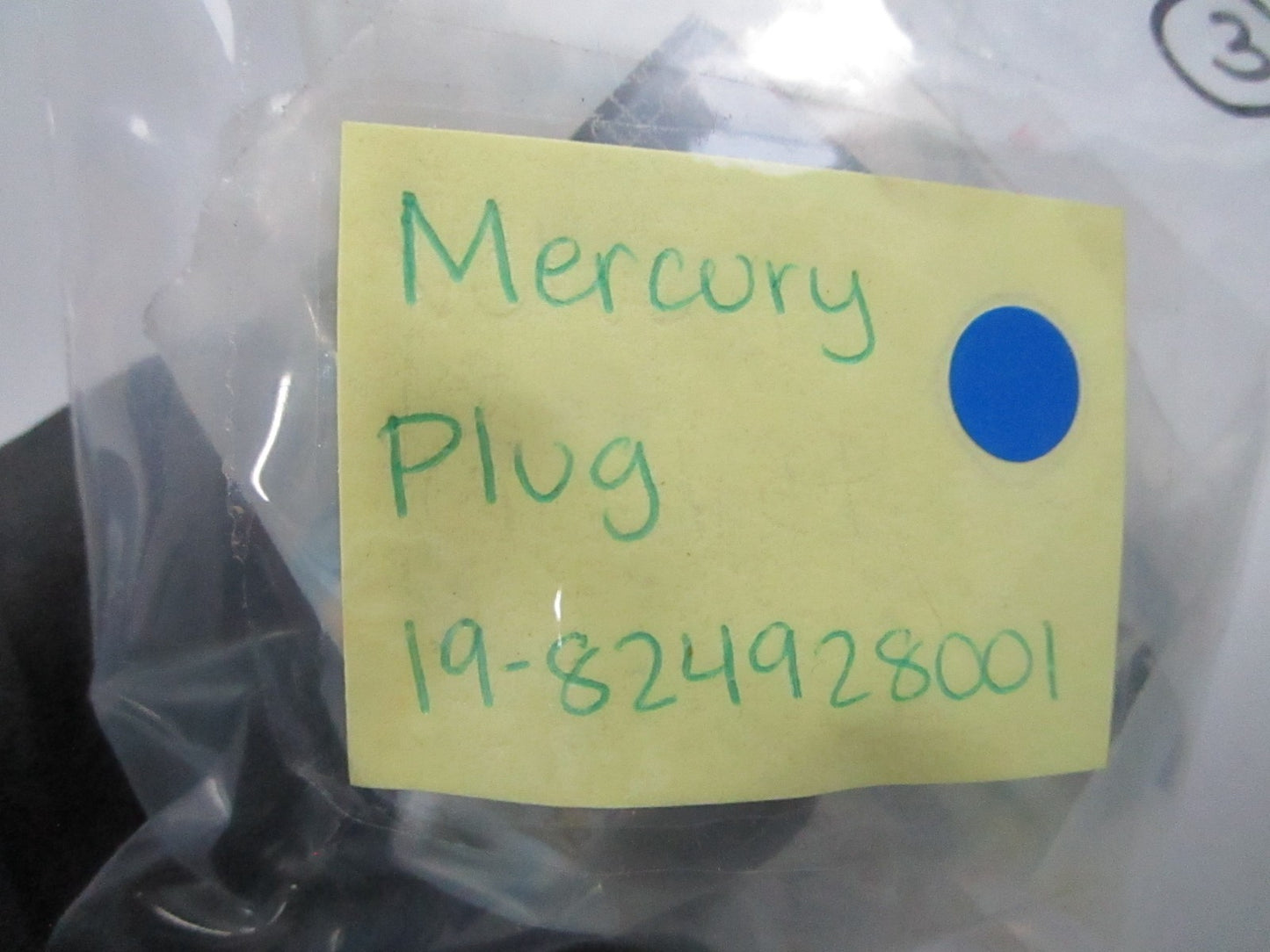 *NEW OEM* 0810 Mercury Quicksilver Plug 19-824928001