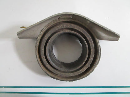 NEW OEM 1264100181 Merecedes-Benz Mounting 0820