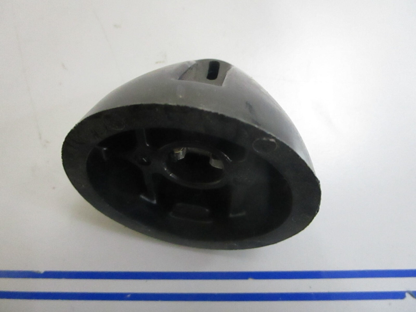 *NEW OEM* 0810 OMC Johnson Evinrude Propeller Cone 380609 0380609
