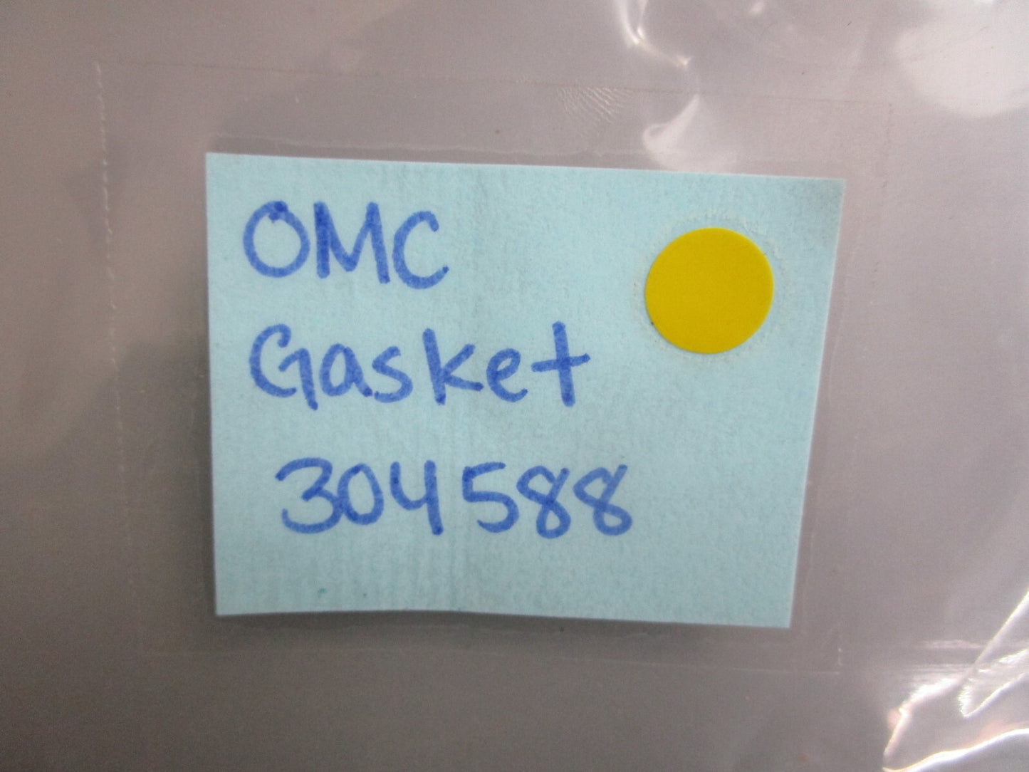 *NEW OEM* 0810 OMC Johnson Evinrude Gasket 304588 0304588