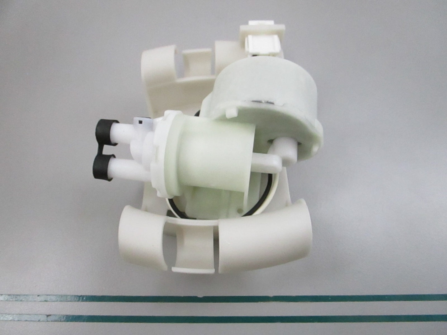 NEW OEM W11316271 Whirlpool Pump Motor 0810
