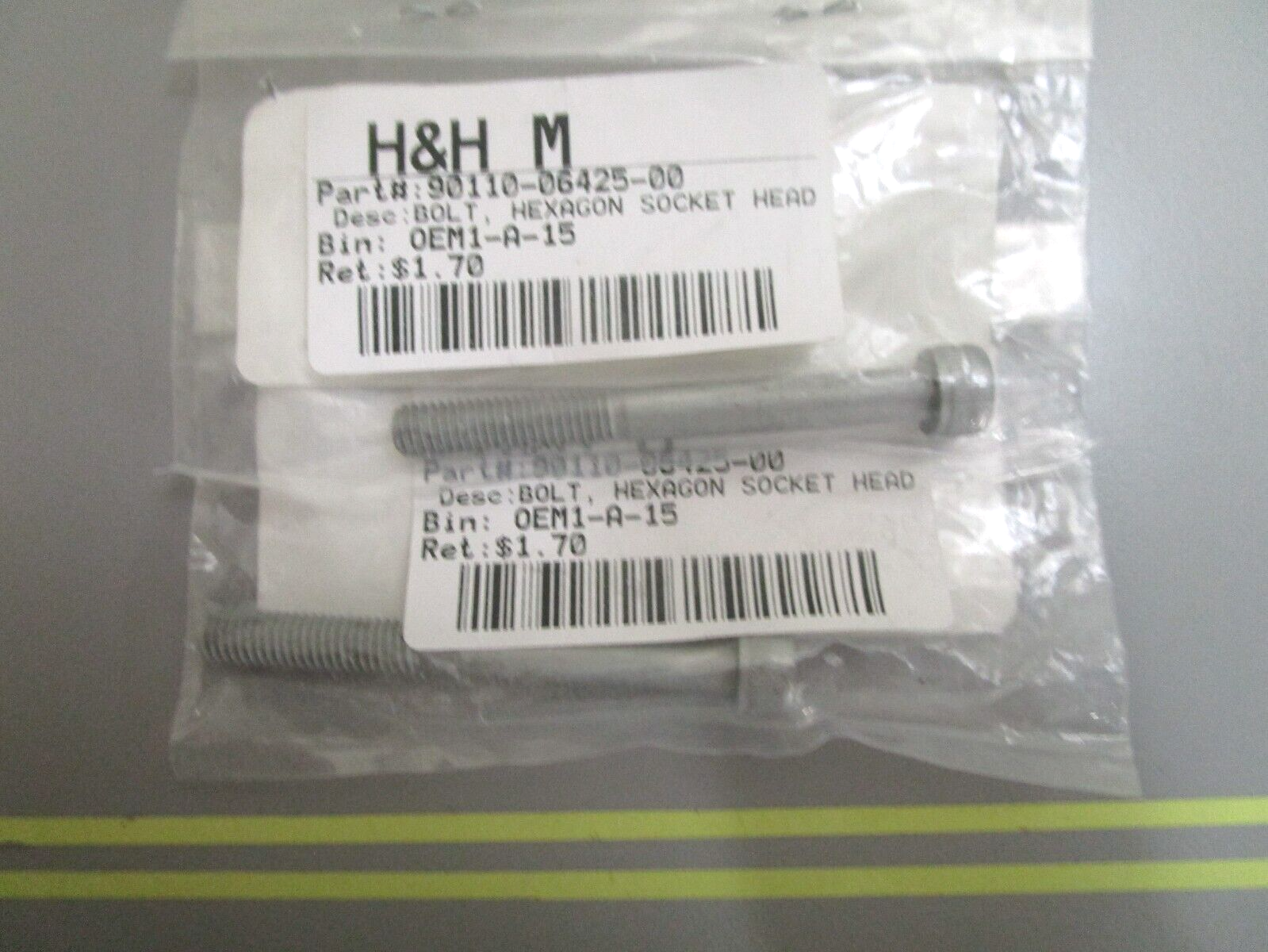*NEW OEM* (LOT OF 2) 0750 Yamaha HEXAGON SOCKET HEAD BOLT 90110-06425