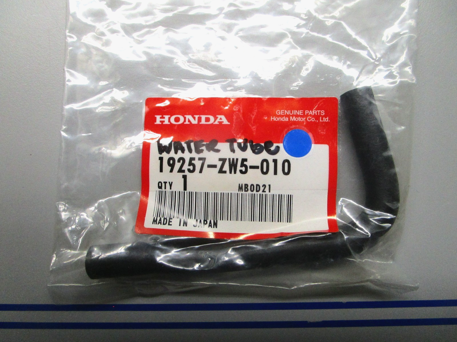 *NEW OEM* 0720 Honda Water Tube 19257-ZW5-010