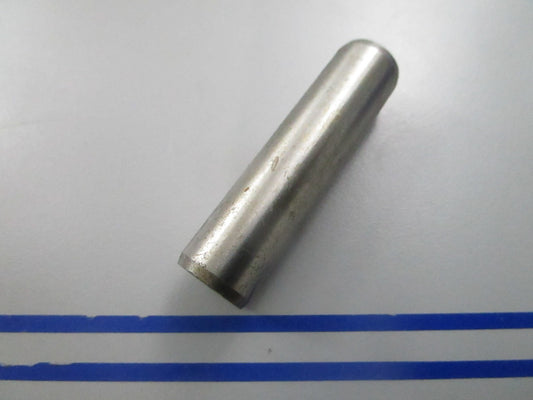 *NEW OEM* 0810 Volvo Penta Valve Guide 3547603