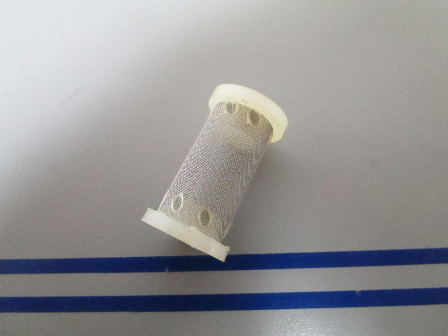 NEW OEM 65830-93301 Suzuki Fuel Filter 0810