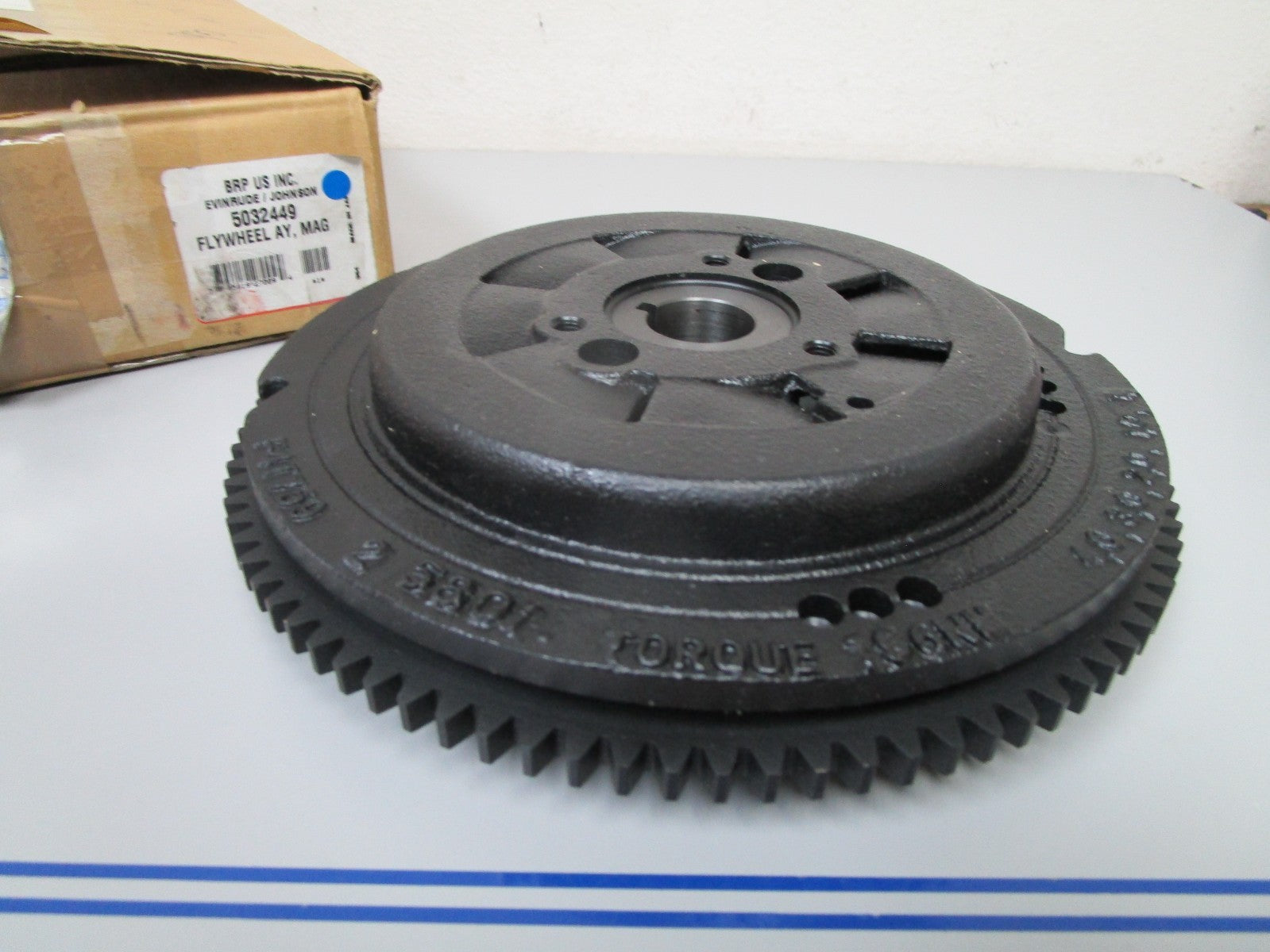 *NEW OEM* 0720 OMC Johnson Evinrude 60 70 hp 2001- 2006 Flywheel Ay 5032449