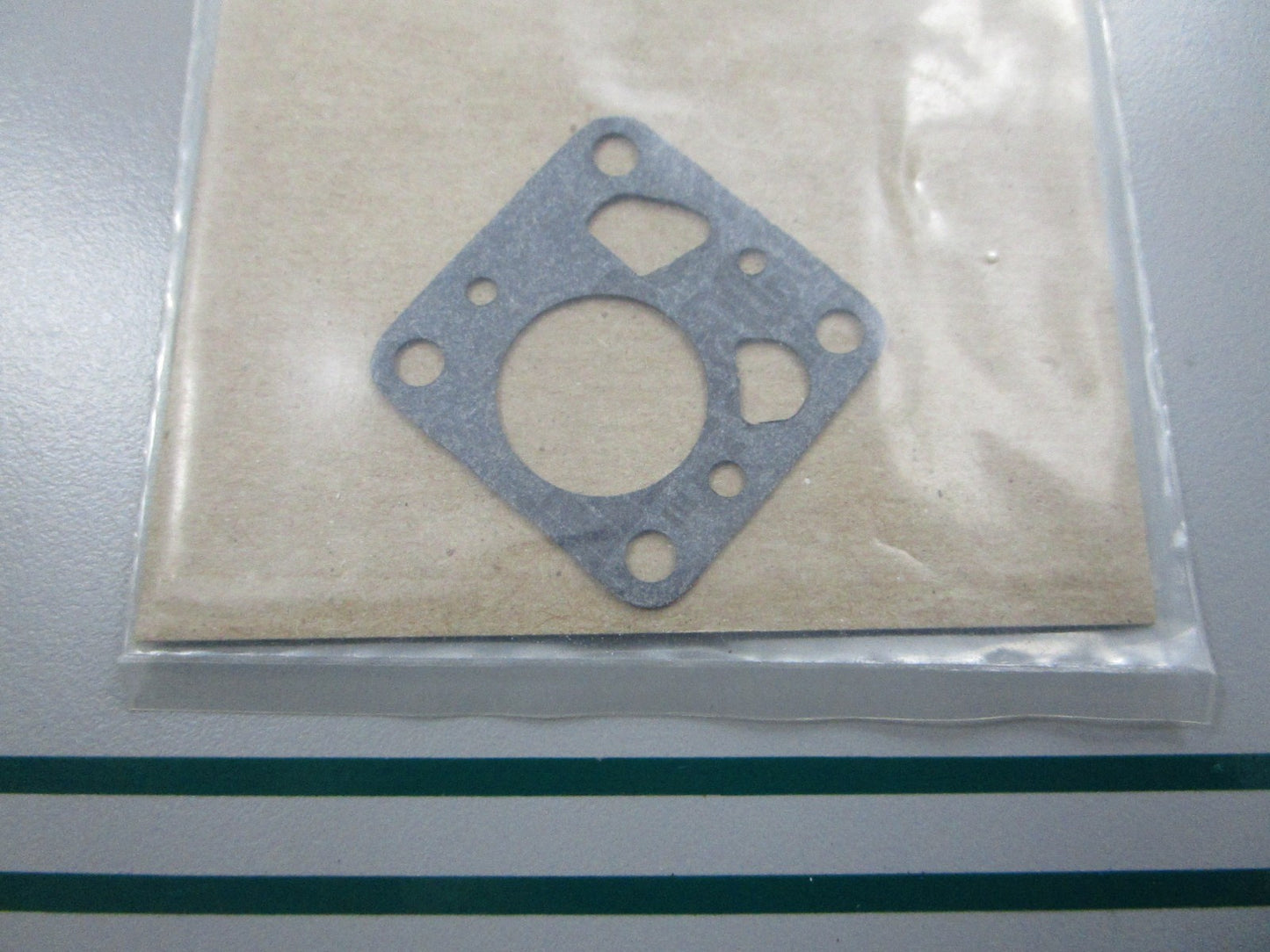 NEW OEM 27-91754 Mercury Quicksilver Gasket 0810