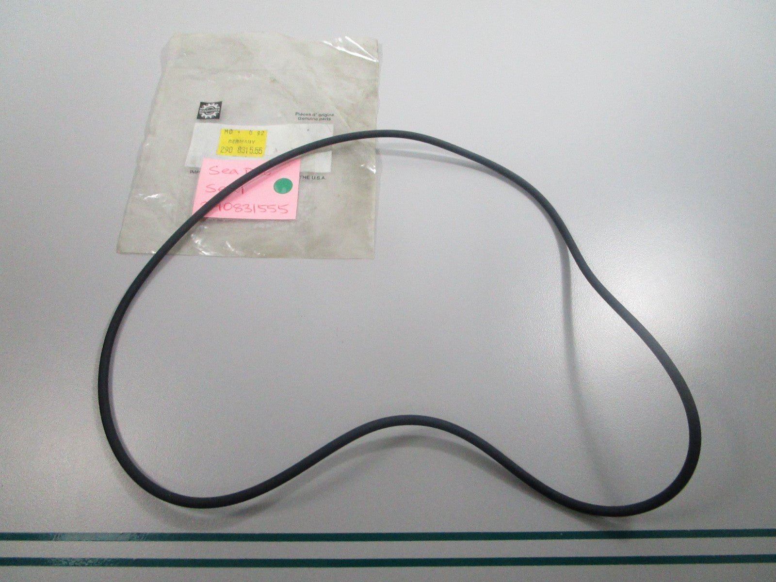 NEW 290831555 Sea-Doo Seal 0810