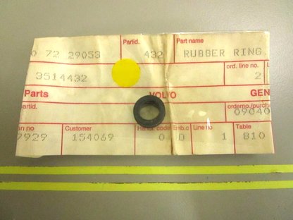 *NEW OEM* 0750 Volvo Penta RUBBER RING 3514432