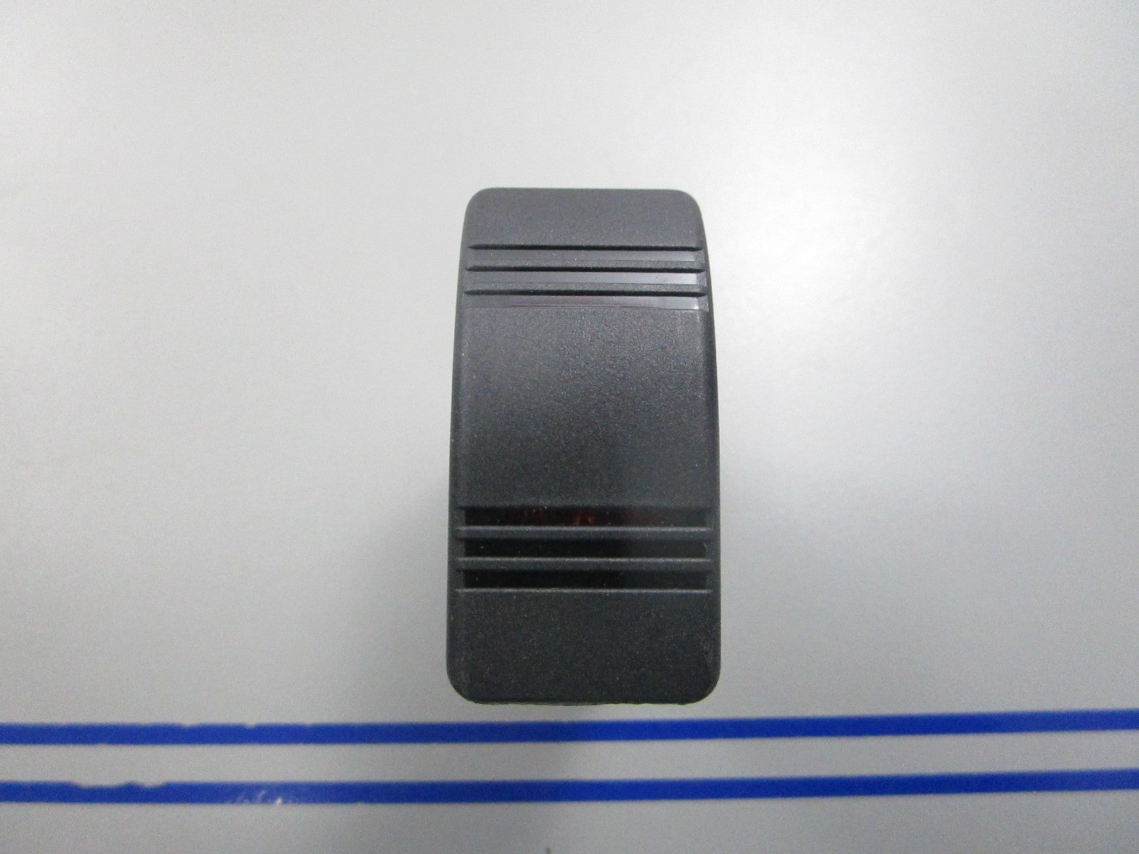 NEW 420214-1 Sea-Dog Rocker Switch 0810