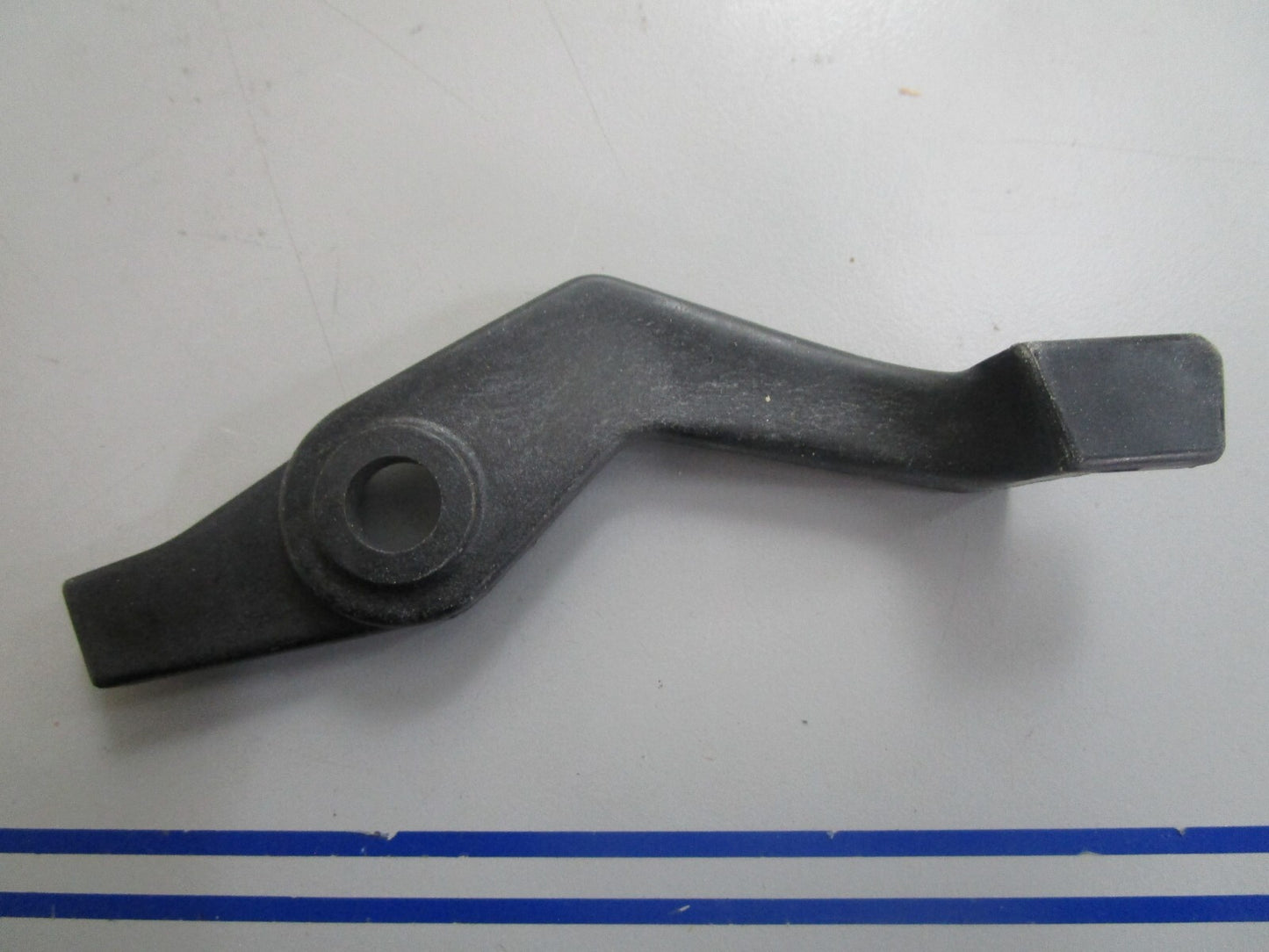 *NEW OEM* 0810 OMC Johnson Evinrude Lever 317971 0317971