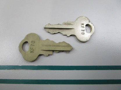 NEW OEM (LOT OF 2) 501585 0501585 OMC Johnson Evinrude KF70 Ignition Key 0810