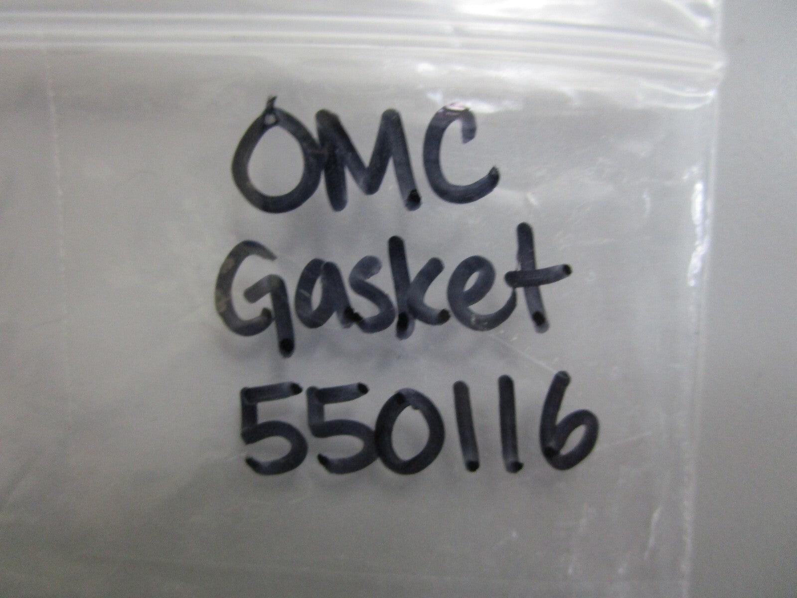 *NEW OEM* 0810 OMC Johnson Evinrude Gasket 550116 0550116