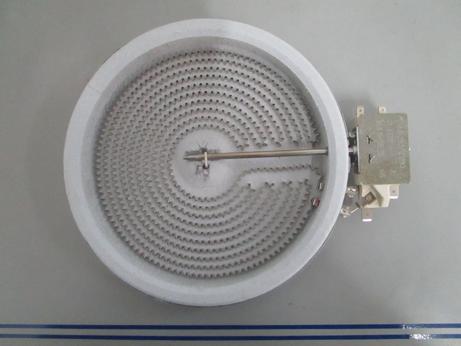 *NEW OEM* 0820 Viking Thermador Element PJ020003