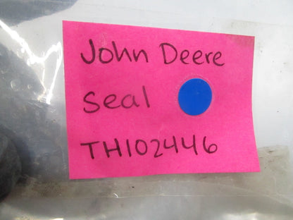 *NEW OEM* 0810 John Deere Seal TH102446