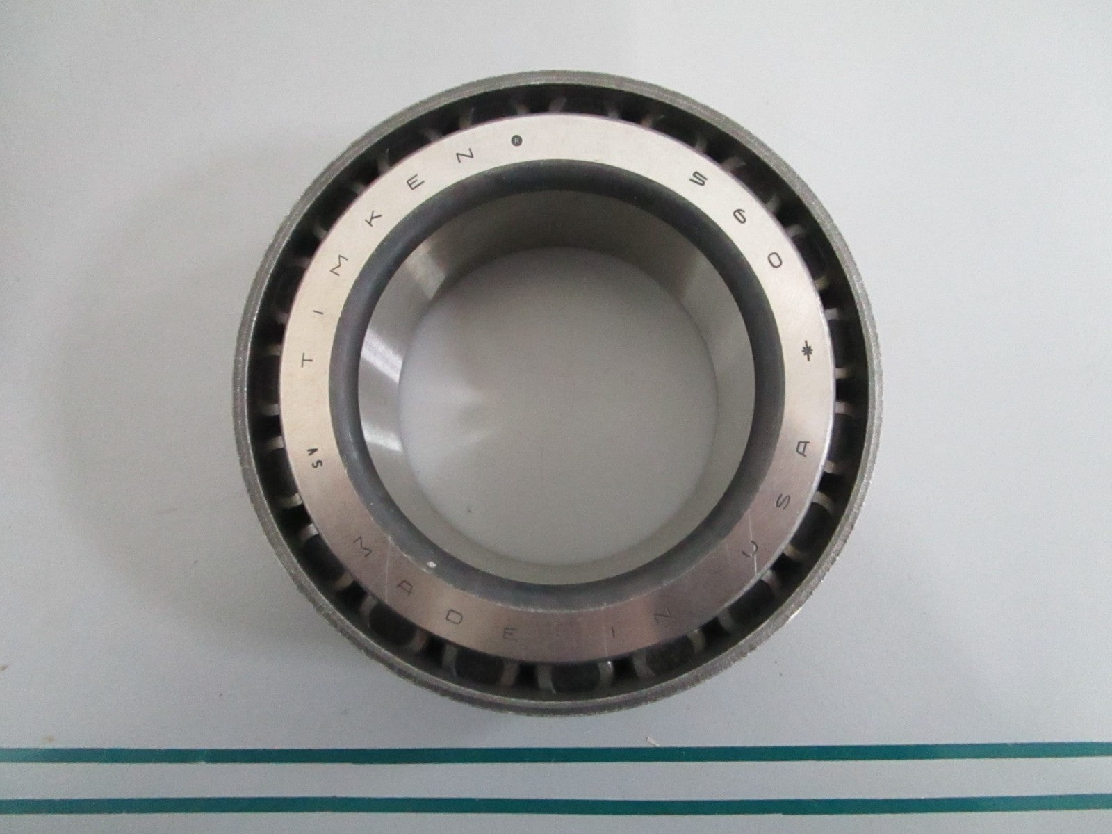 NEW OEM 560 Timken Tapered Roller Bearing 0820