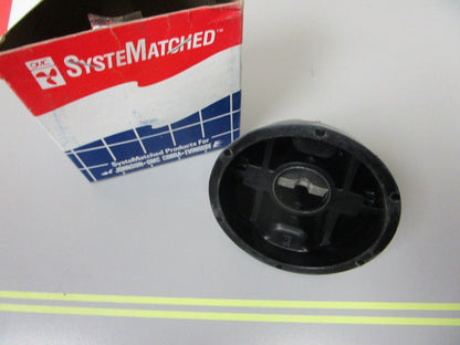 *NEW OEM* 0810 OMC Johnson Evinrude Propeller Cone 379798 0379798