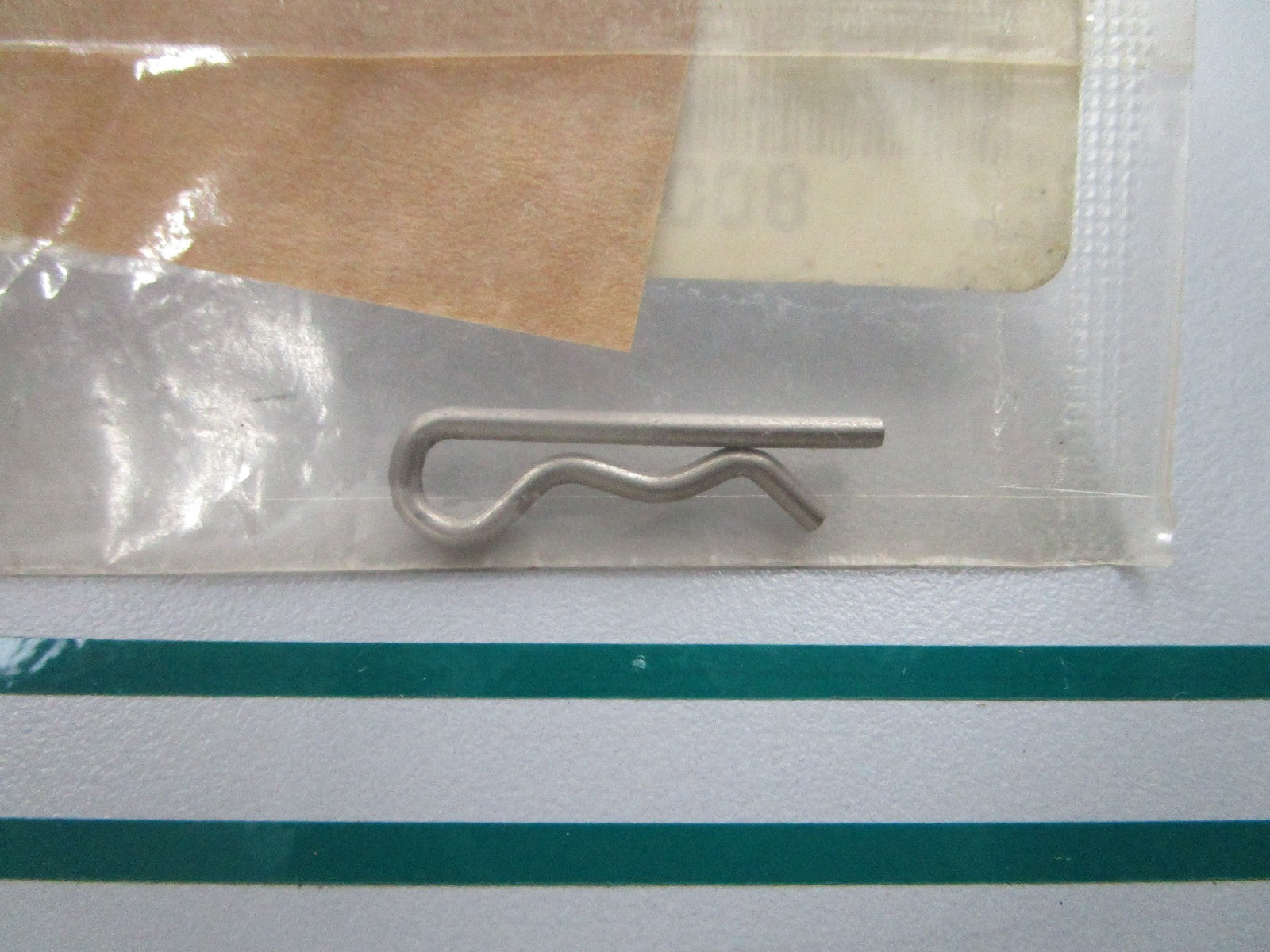 NEW OEM 90468-18008 Yamaha Clip 0810