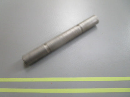 *NEW OEM* 0810 OMC Johnson Evinrude Tilt Lock Shaft Bushing 319046 0319046