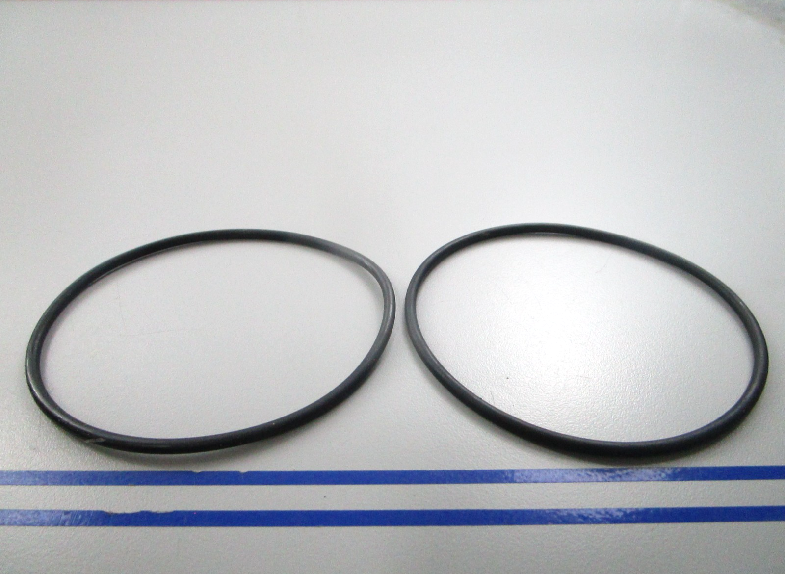NEW OEM (LOT OF 2) Volvo Penta 925256 O-Ring 0810