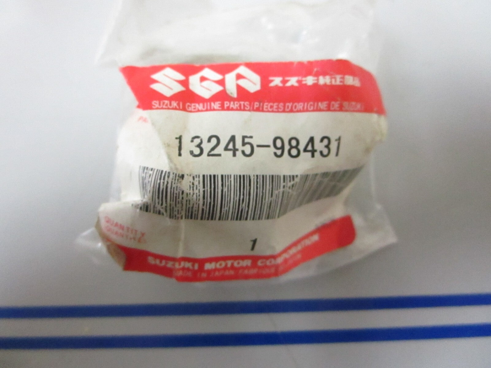 *NEW OEM* 0720 Suzuki Float Chamber 13245-98431