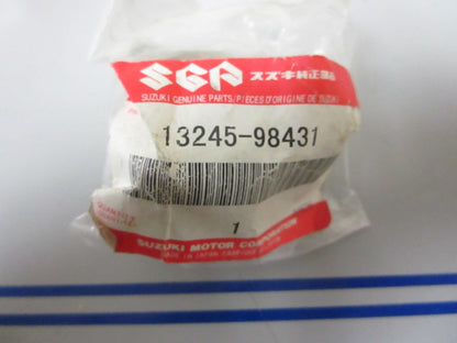 *NEW OEM* 0720 Suzuki Float Chamber 13245-98431