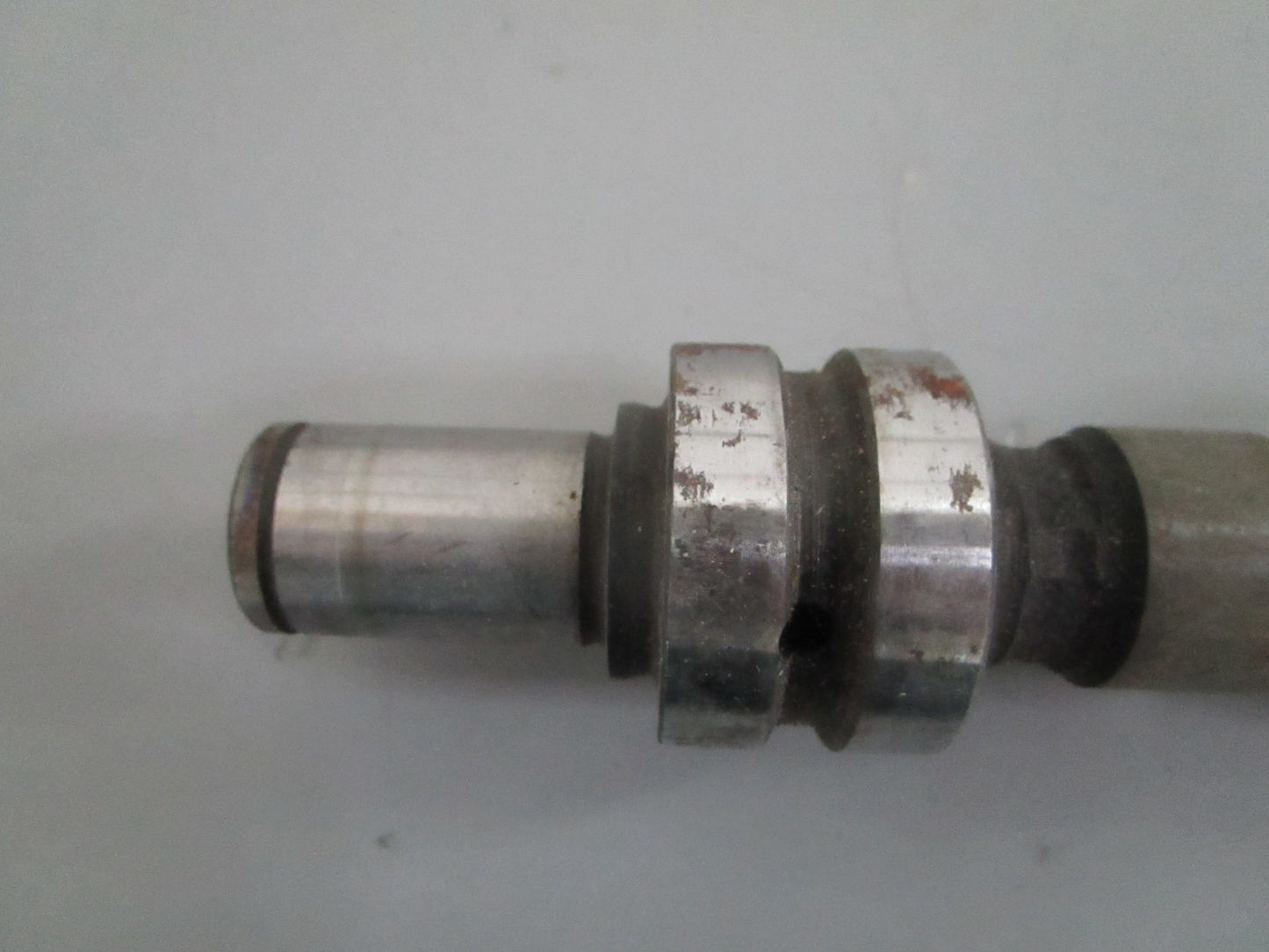 NEW OEM 185-2082 Onan Camshaft 0820