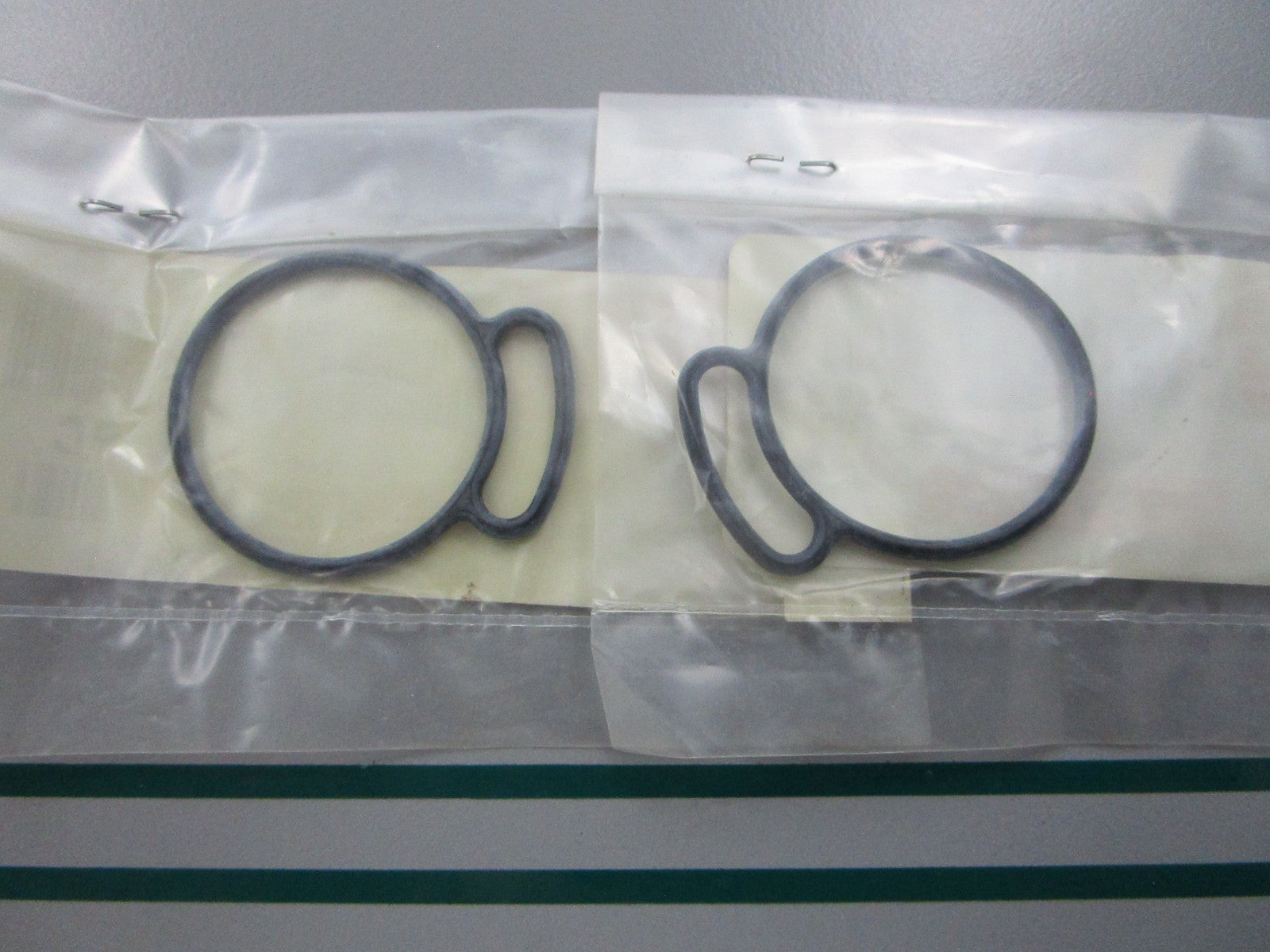 NEW OEM (LOT OF 2) 6L2-14198-00-00 Yamaha Gasket 0810