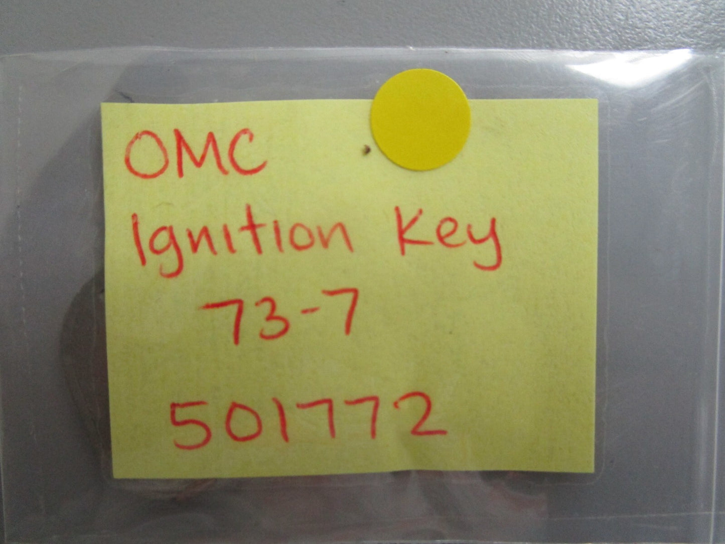 *NEW OEM* 0810 OMC Johnson Evinrude Ignition Key 73-7 501772 0501772