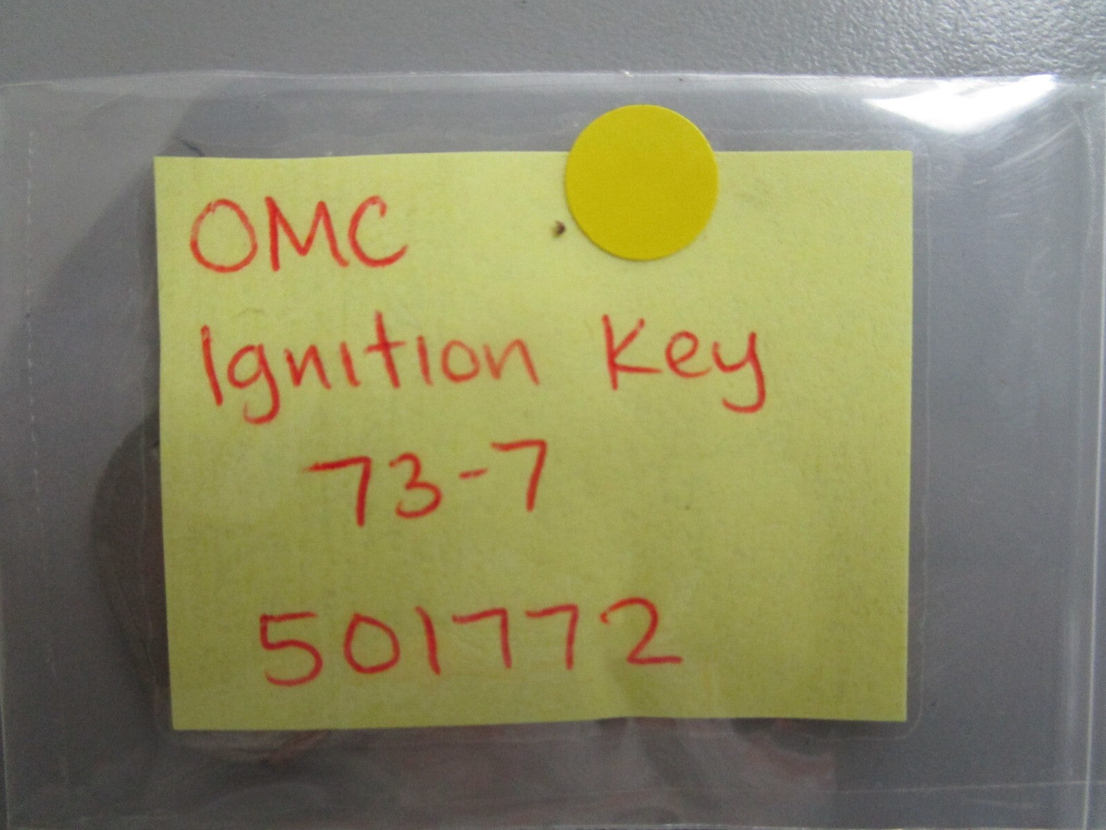 *NEW OEM* 0810 OMC Johnson Evinrude Ignition Key 73-7 501772 0501772