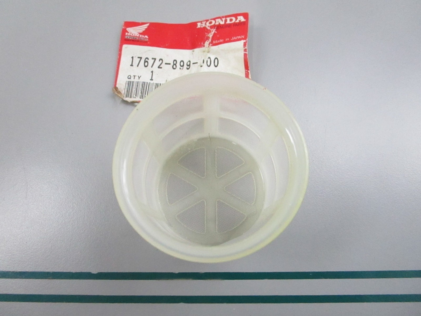 NEW OEM 17672-899-000 Honda Fuel Filter 0810