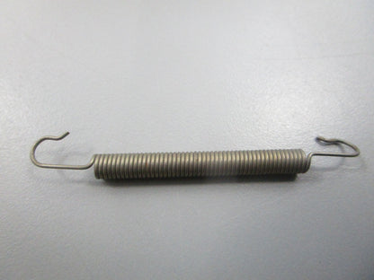 NEW OEM 314043 0314043 OMC Johnson Evinrude Spring 0810
