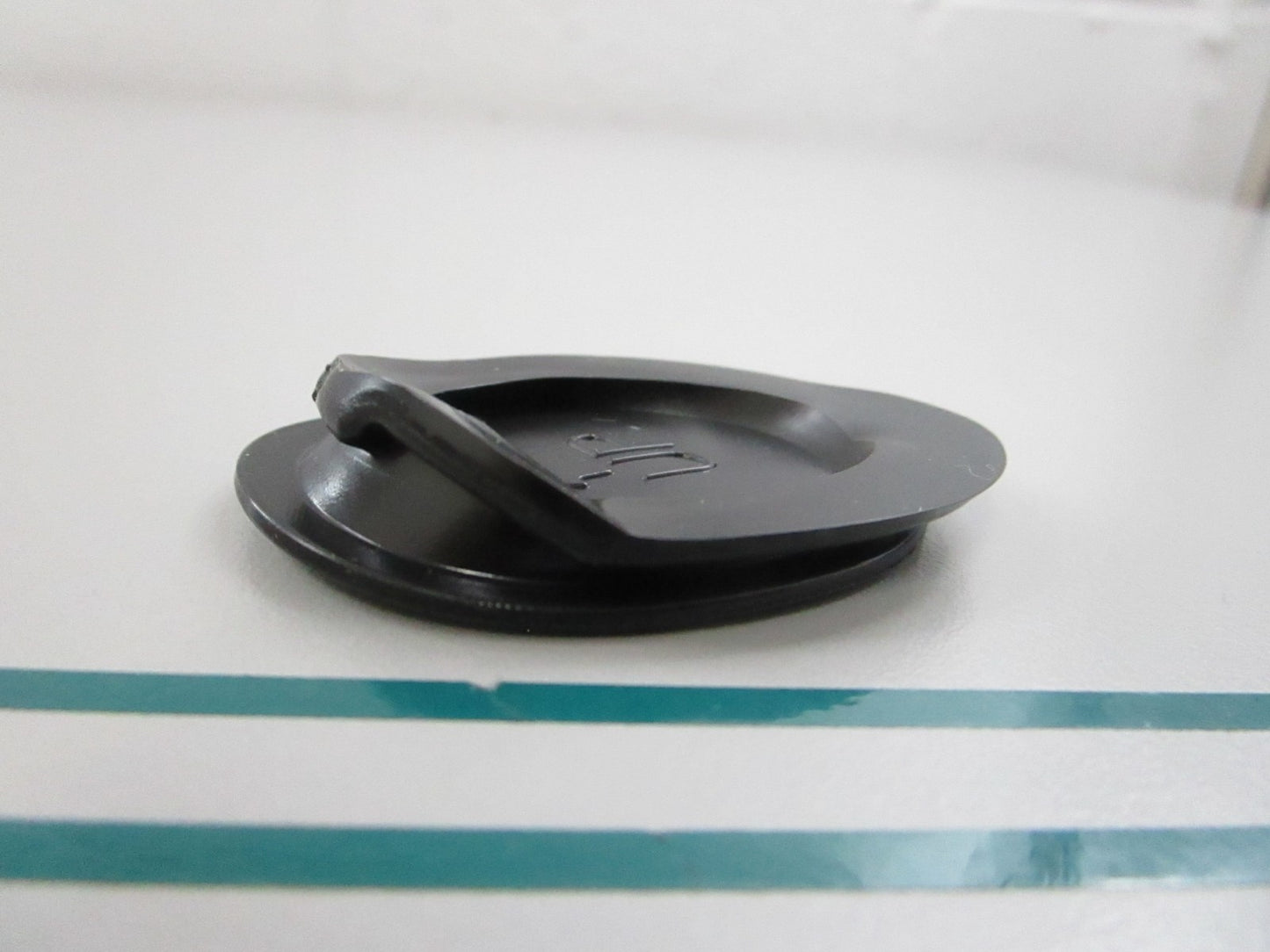 NEW OEM 3BA-67187-0 3BA671870 Tohatsu Grommet 0810