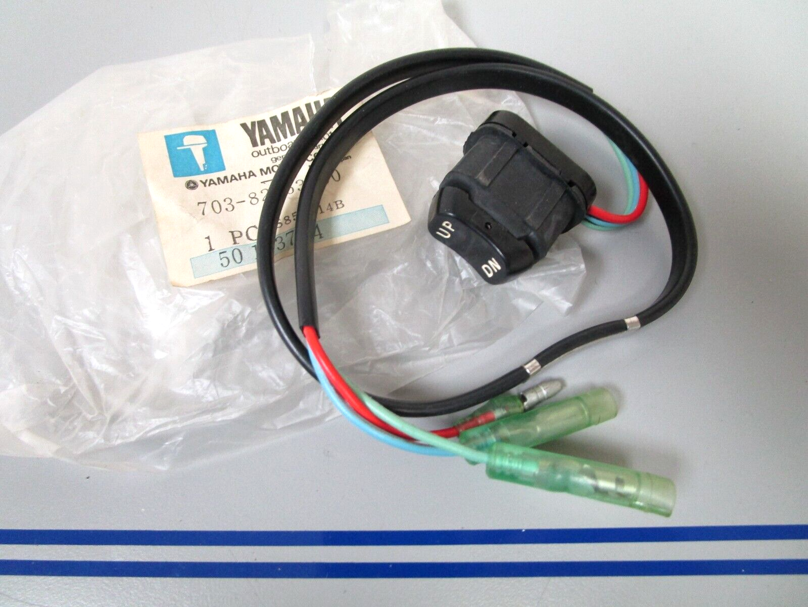 *NEW OEM* 0720 Yamaha Trim Tilt Switch Assembly 703-82563-00-00