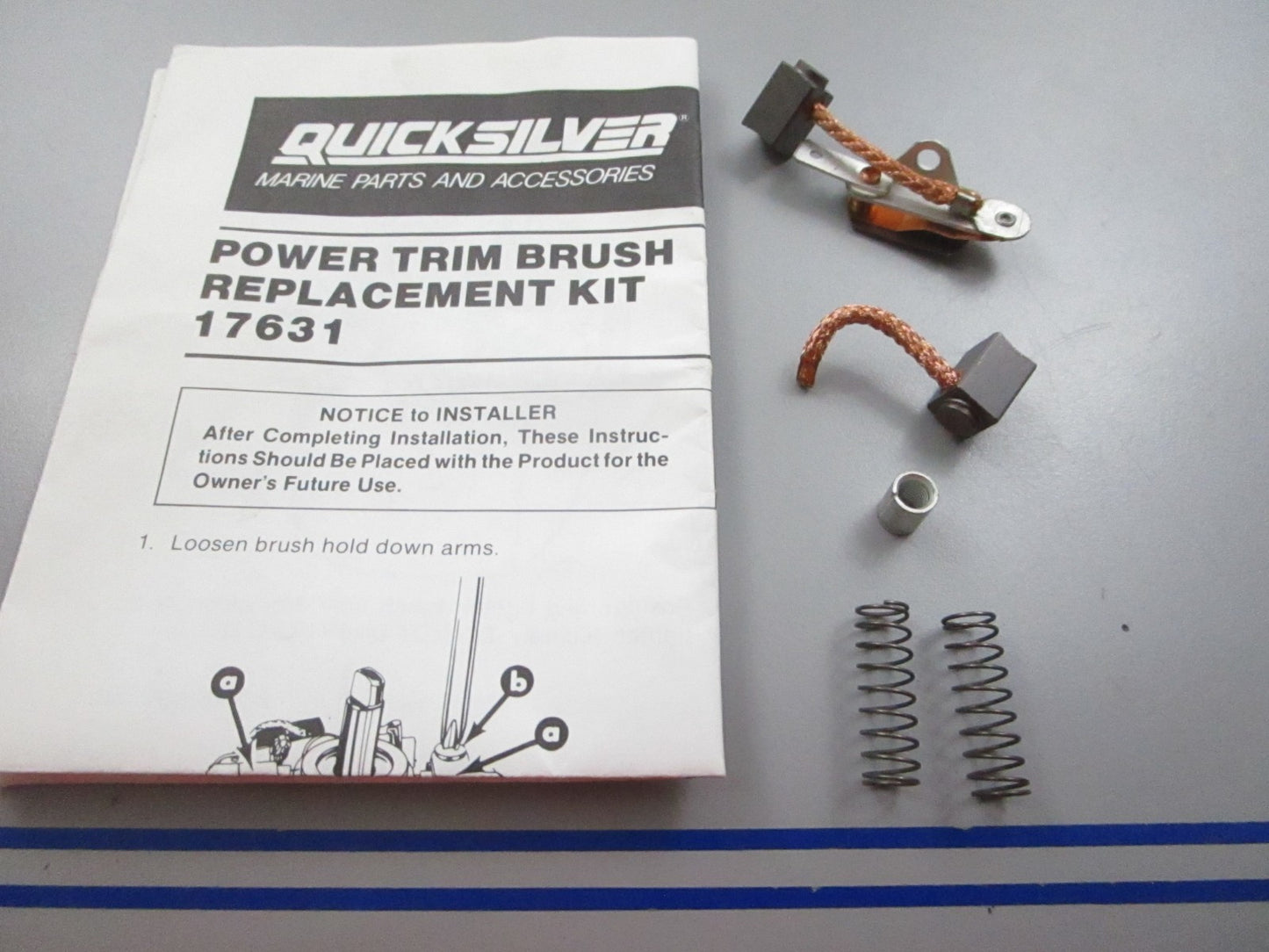 NEW OEM 17631A1 Mercury Quicksilver Brush Set 0810