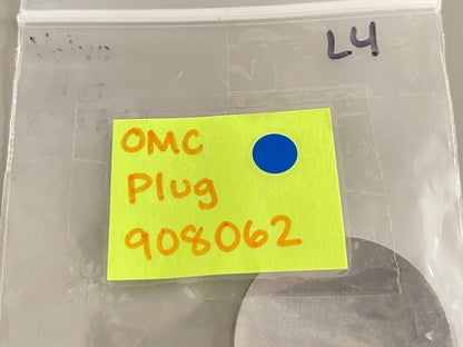 *NEW OEM* (LOT OF 4) 0810 OMC Johnson Evinrude Plug 908062 0908062