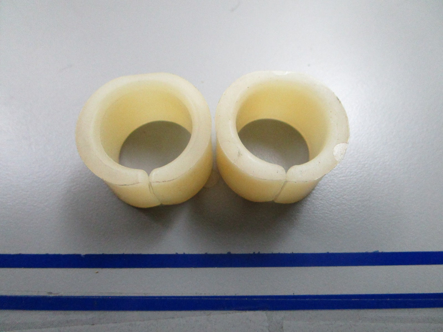 *NEW OEM* (LOT OF 2) 0810 OMC Johnson Evinrude Water Tube Bushing 310488 0310488
