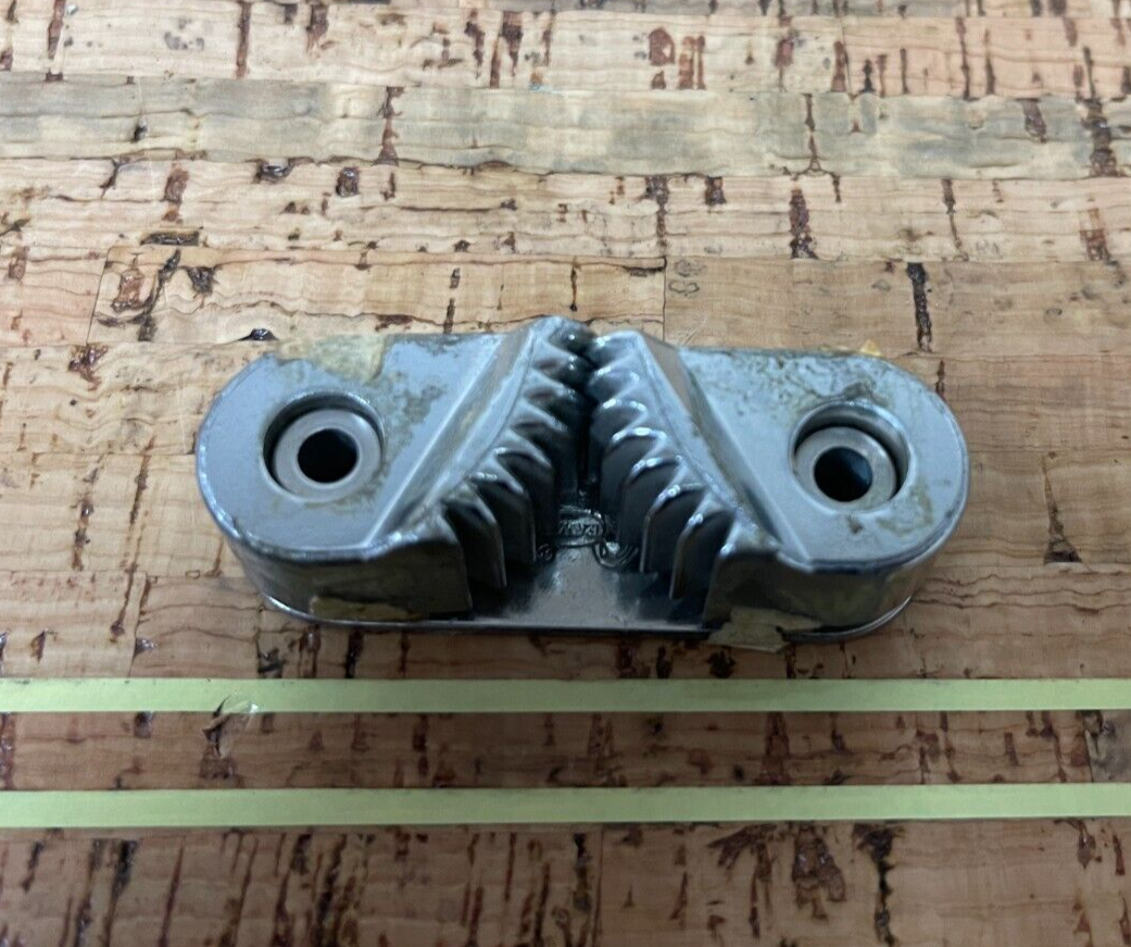 *NEW OEM* 0720 Seaway Cam Cleat Stainless Steel