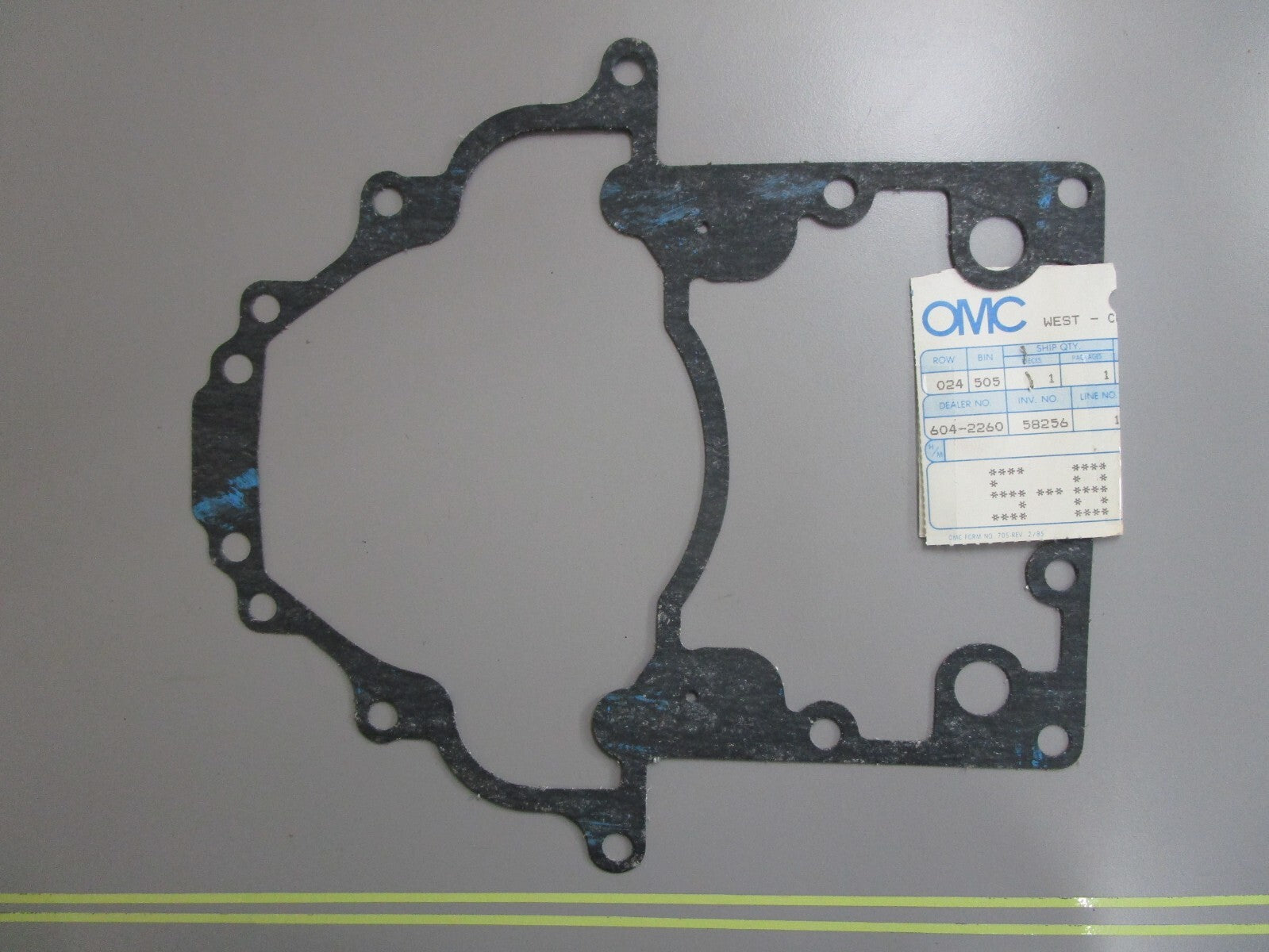 *NEW OEM* 0810 OMC Johnson Evinrude Gasket 310652 0310652
