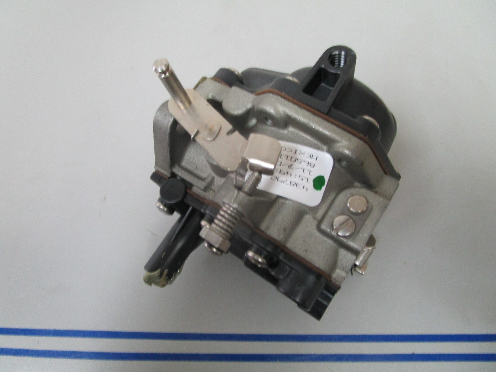 *NEW OEM* 0720 OMC Johnson Evinrude 9.9 10 15 hp Carburetor Assembly 438792