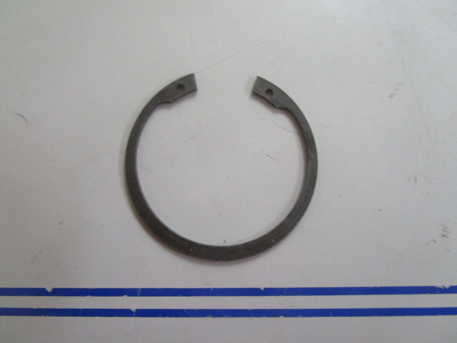 *NEW OEM* 0720 Volvo Penta Snap Ring 914533
