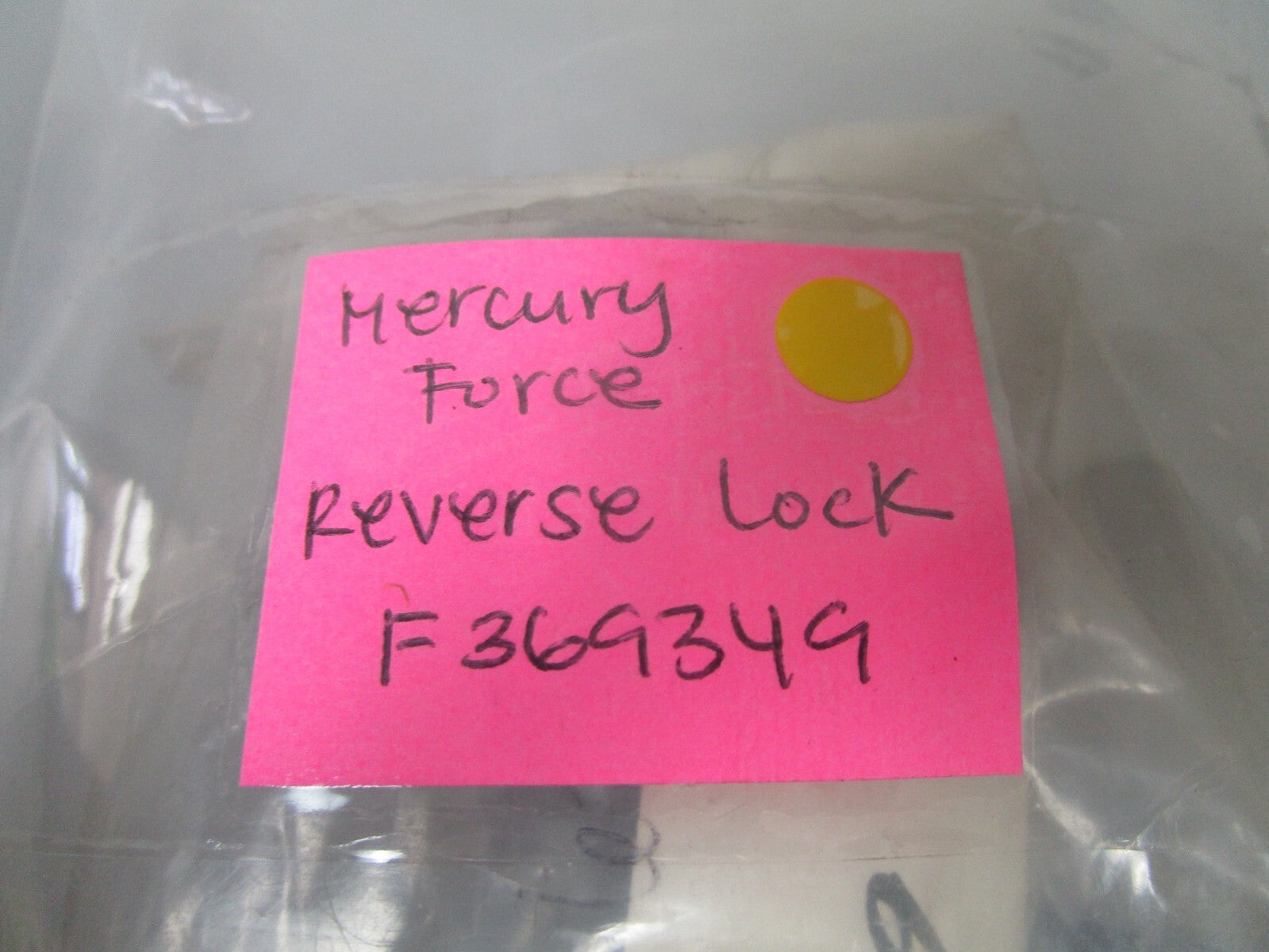 *NEW OEM* 0810 Mercury Force Reverse Lock F369349