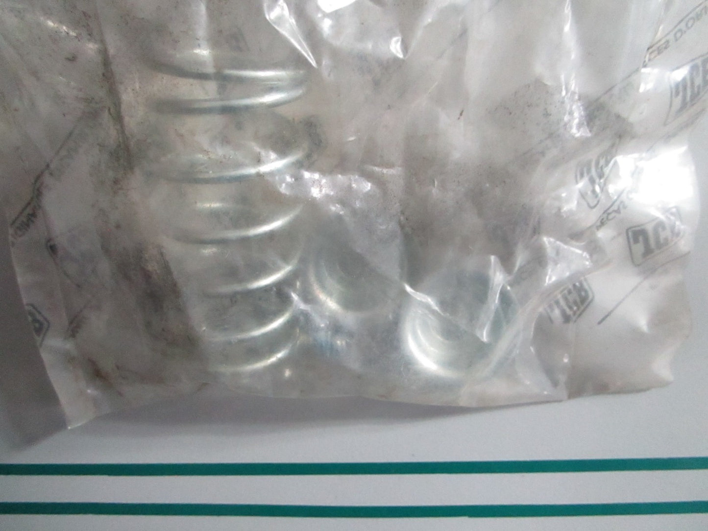 NEW OEM 25/991706 JCB Spring Kit 0820