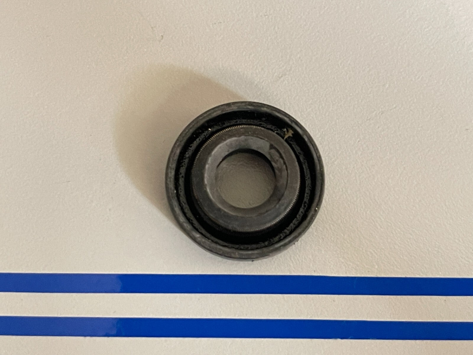 *NEW OEM* 0810 Mercury Quicksilver Seal 26-F318307