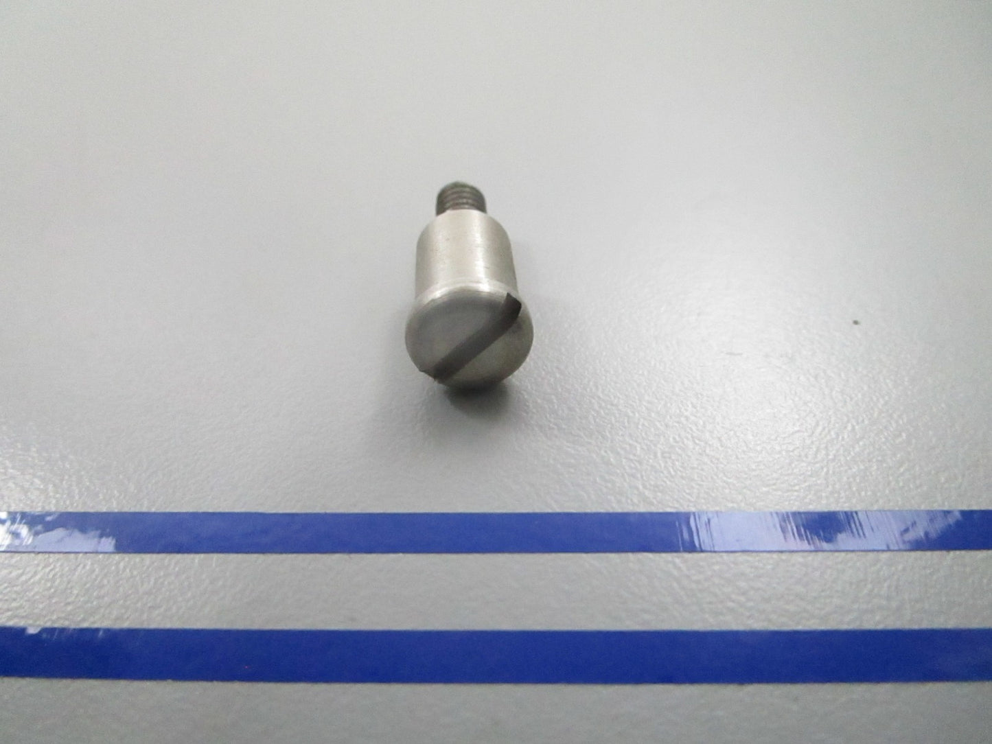 *NEW OEM* 0810 Mercury Quicksilver Swivel F499026